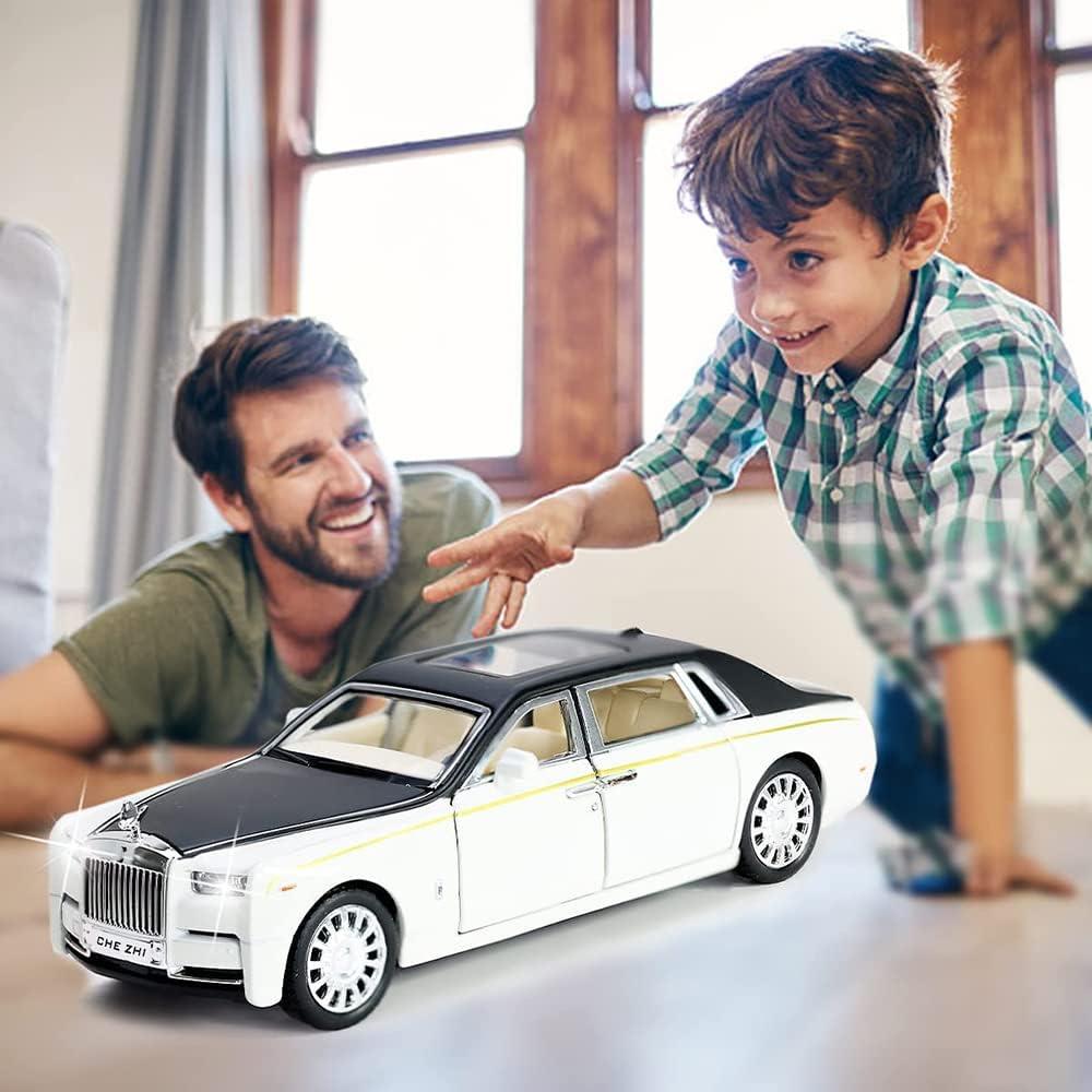Exclusive Diecast Alloy Metal Pull Back Die-cast Car 1:32 New R R Phantom Diecast Metal Pullback Toy car with Openable Doors & Light,Music Boys for Kids